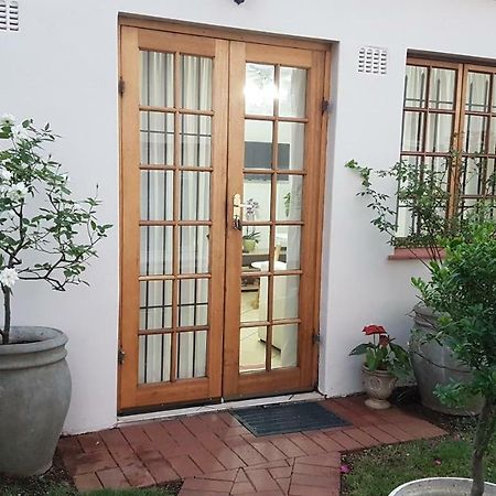 Innes Road Durban Accommodation 2 Bedroom Private Unit מראה חיצוני תמונה