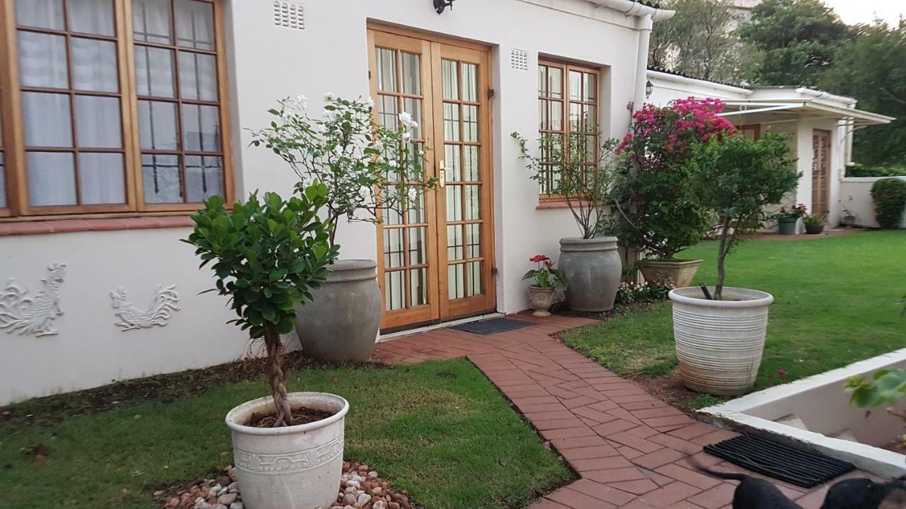 Innes Road Durban Accommodation 2 Bedroom Private Unit מראה חיצוני תמונה